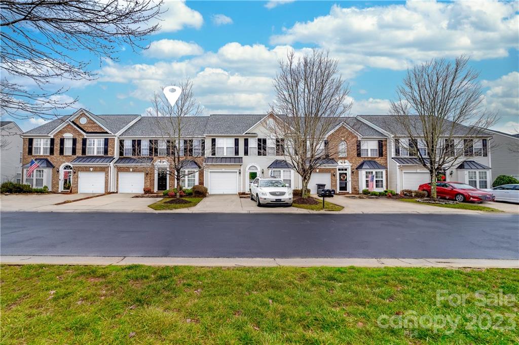 Fairway Townes - Residential