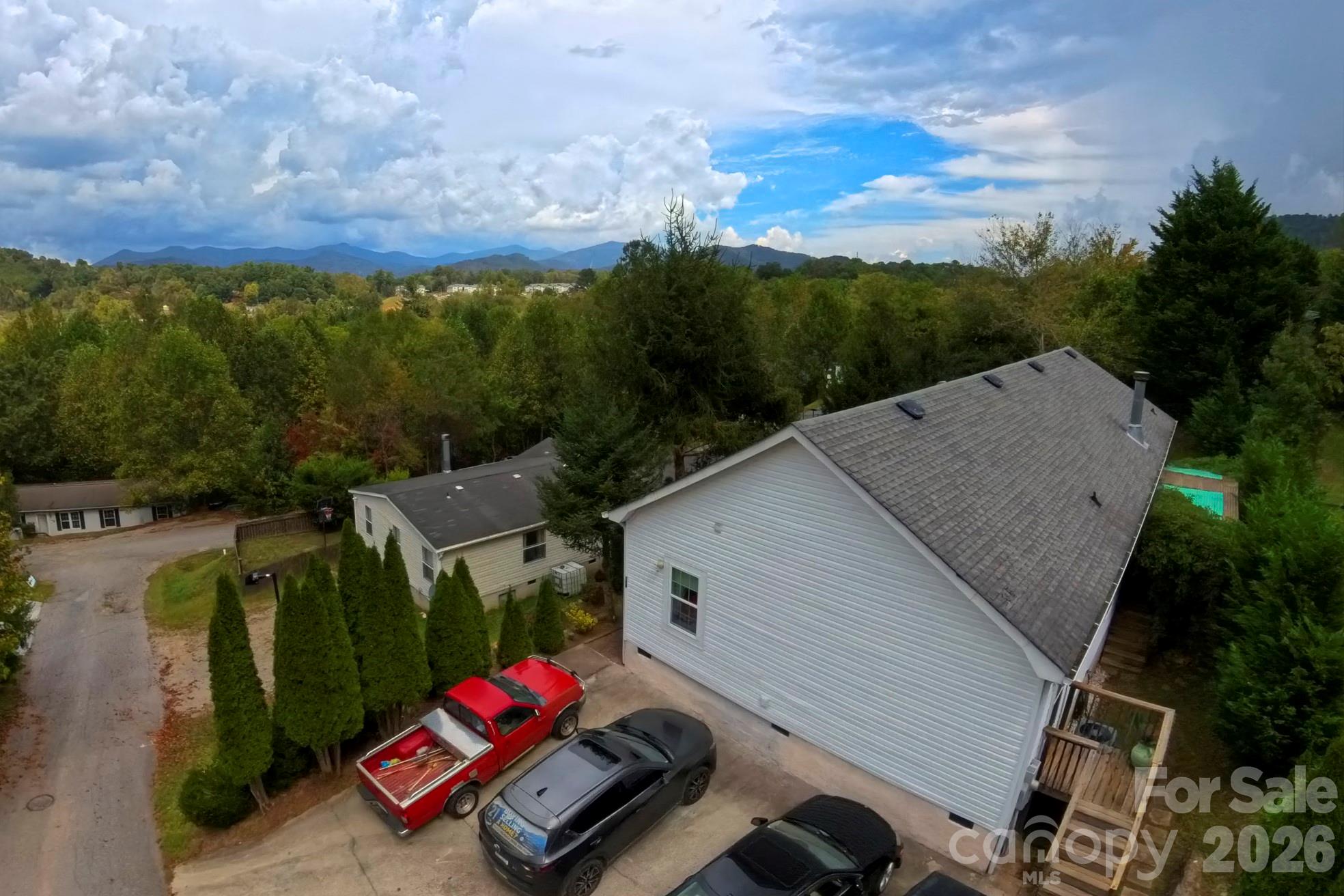 304 Golden Aster Road