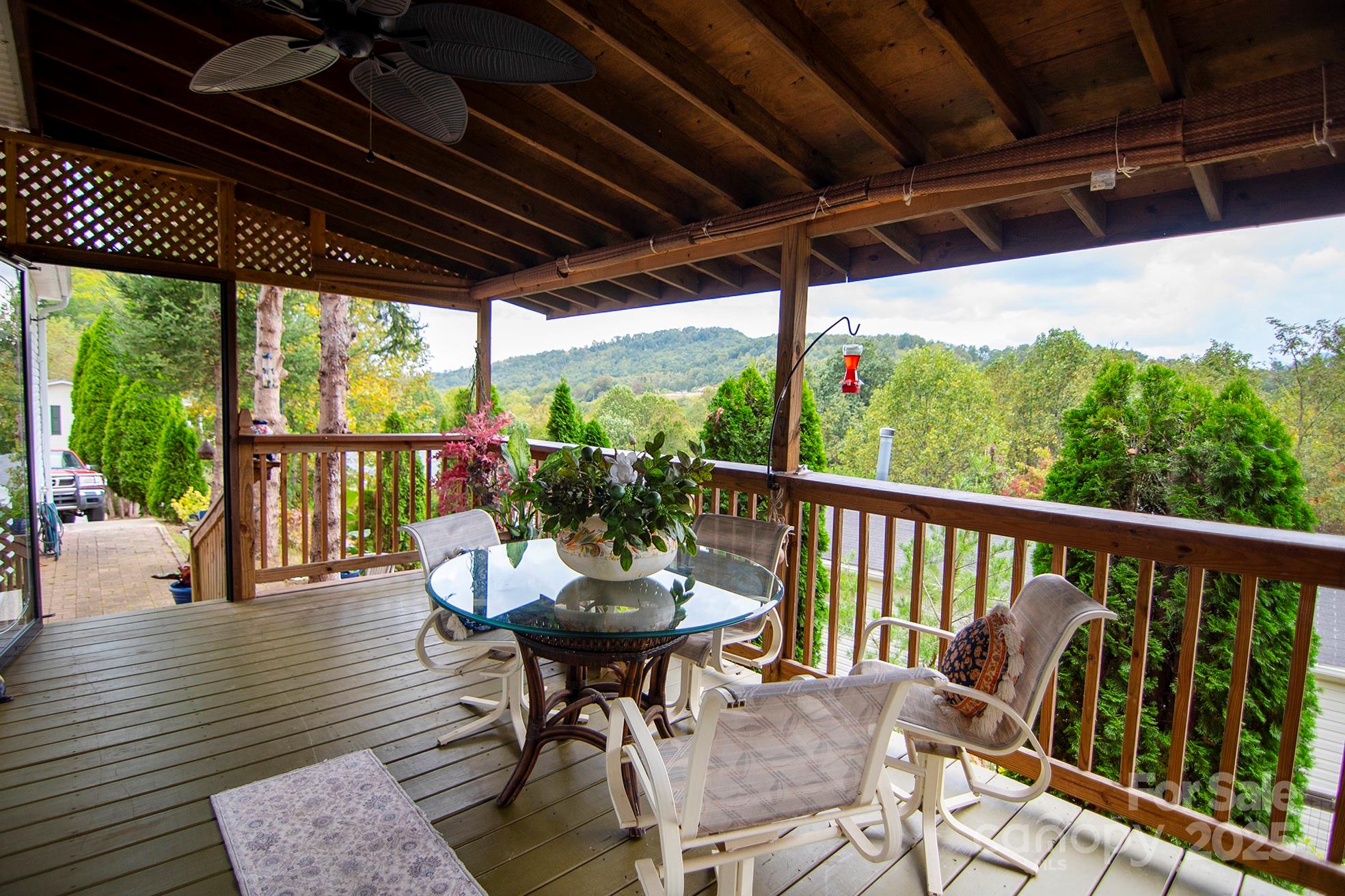 304 Golden Aster Road