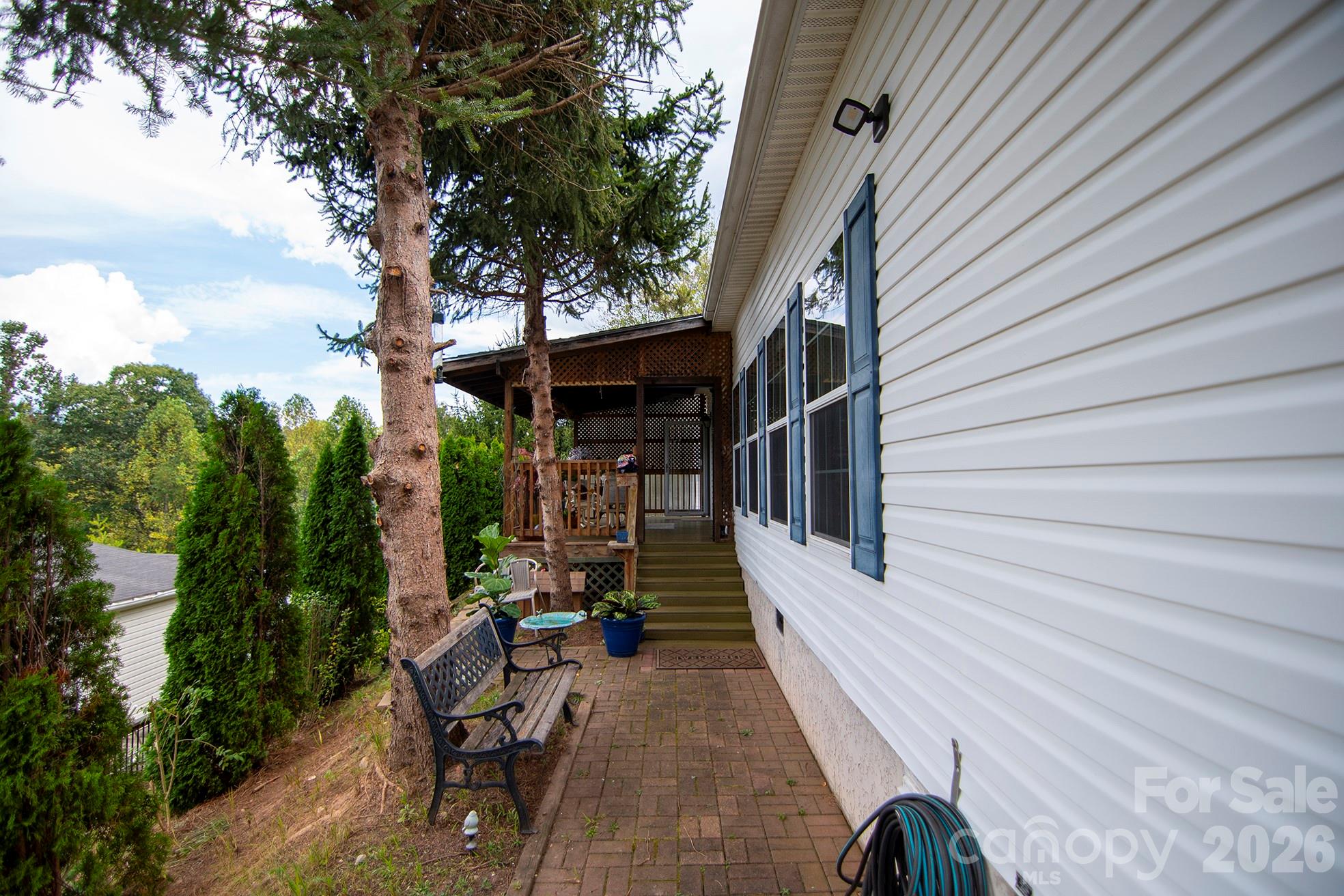 304 Golden Aster Road