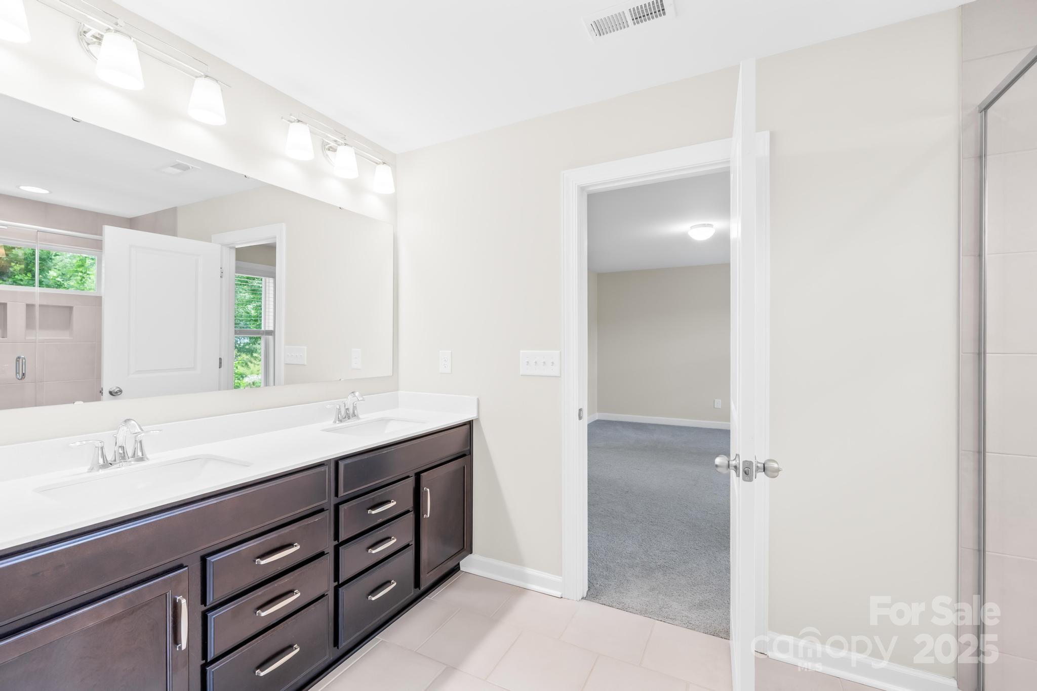 Northgate Off Main - Residential