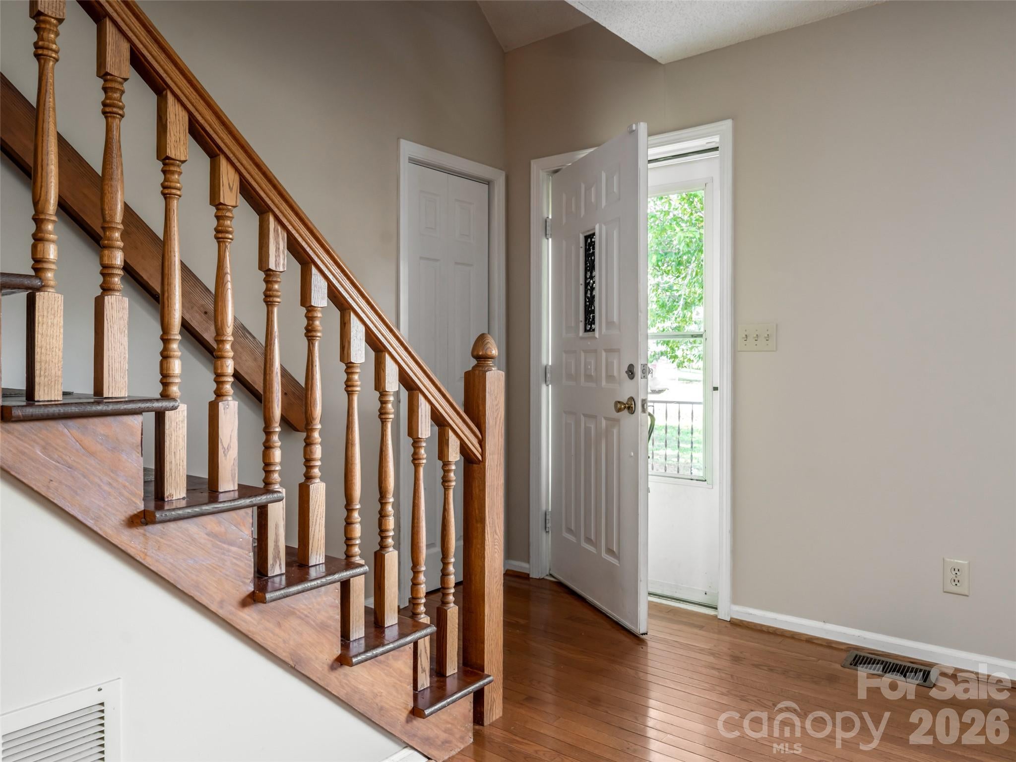 47 Cane Creek Circle