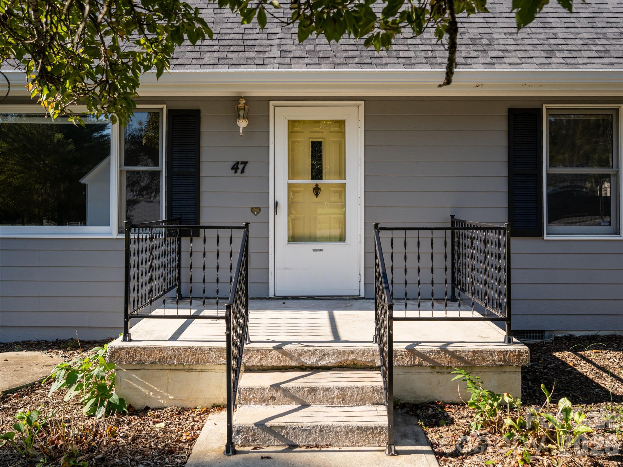 47 Cane Creek Circle