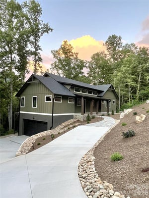 93 VILLAGE POINTE LN, ASHEVILLE, NC 28803 - Image 34e5e6746204be2fe28bbdd727f5857c/590803496