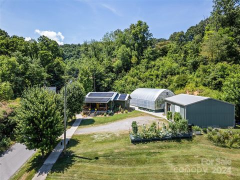 A home in Waynesville