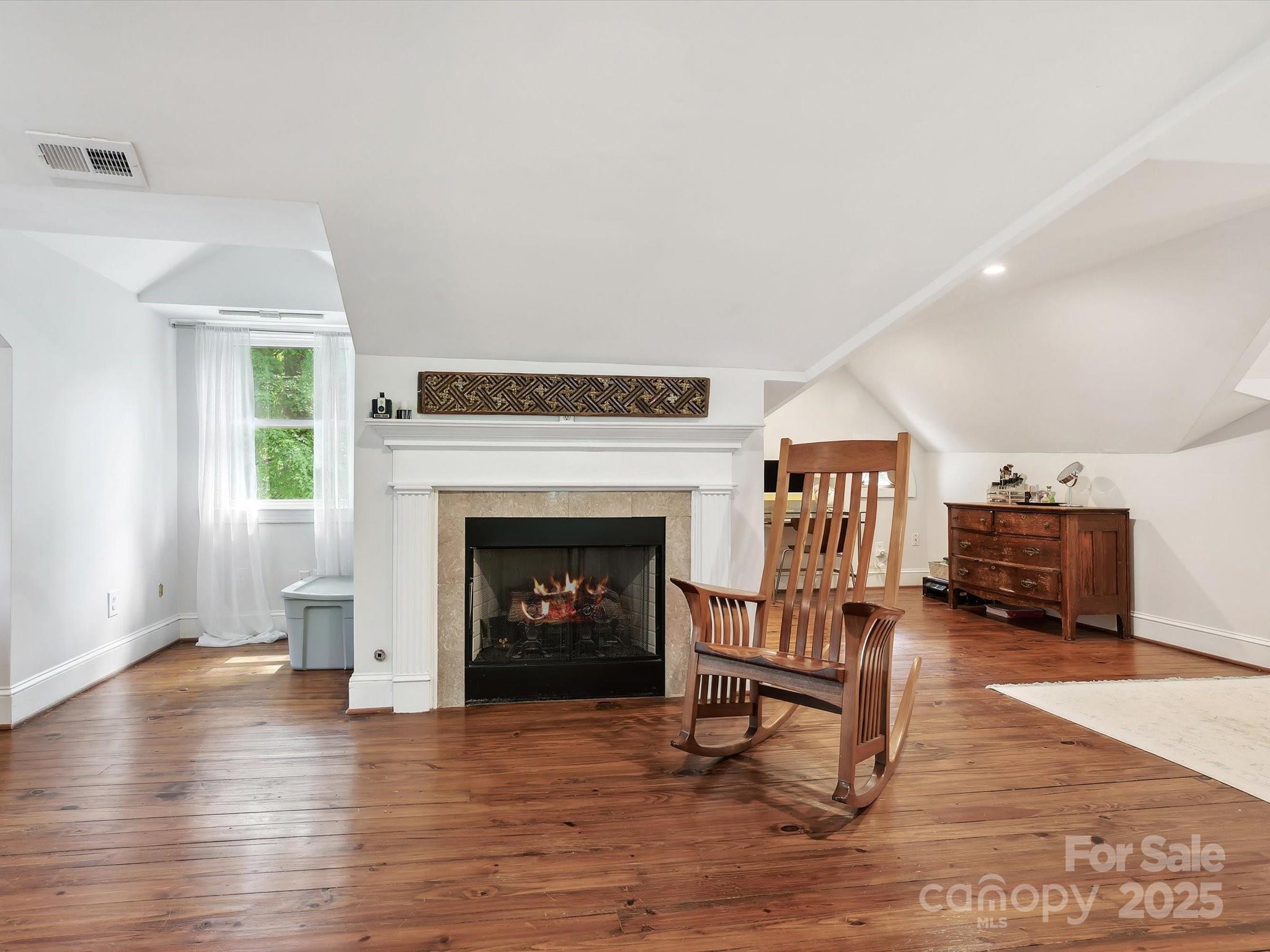 Commonwealth Park - Residential