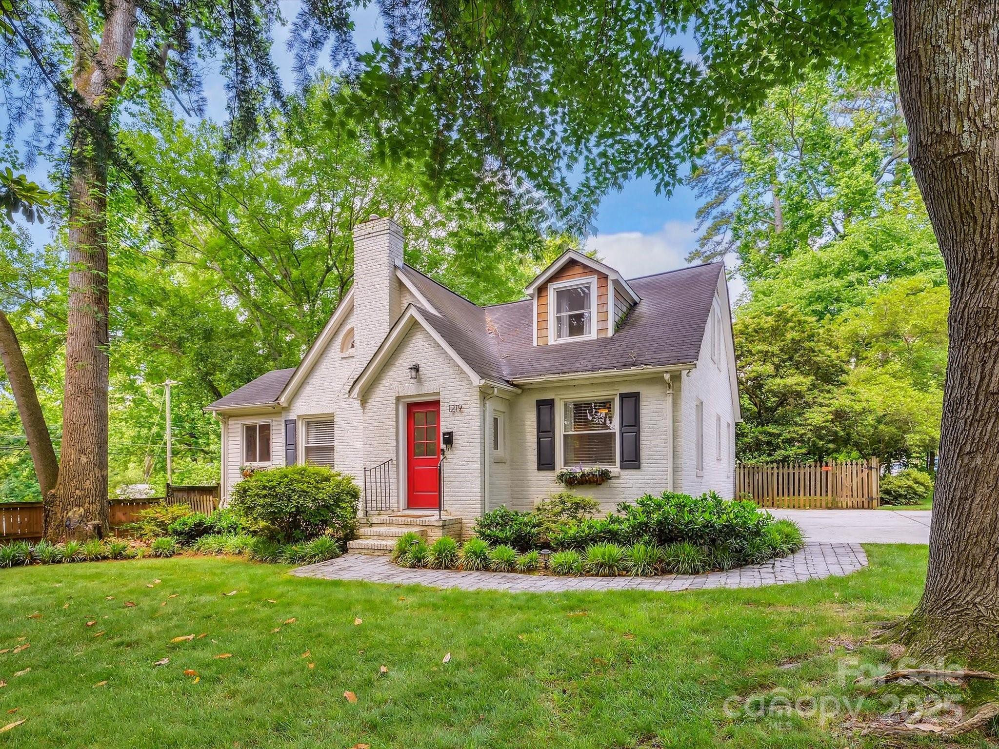 Commonwealth Park - Residential