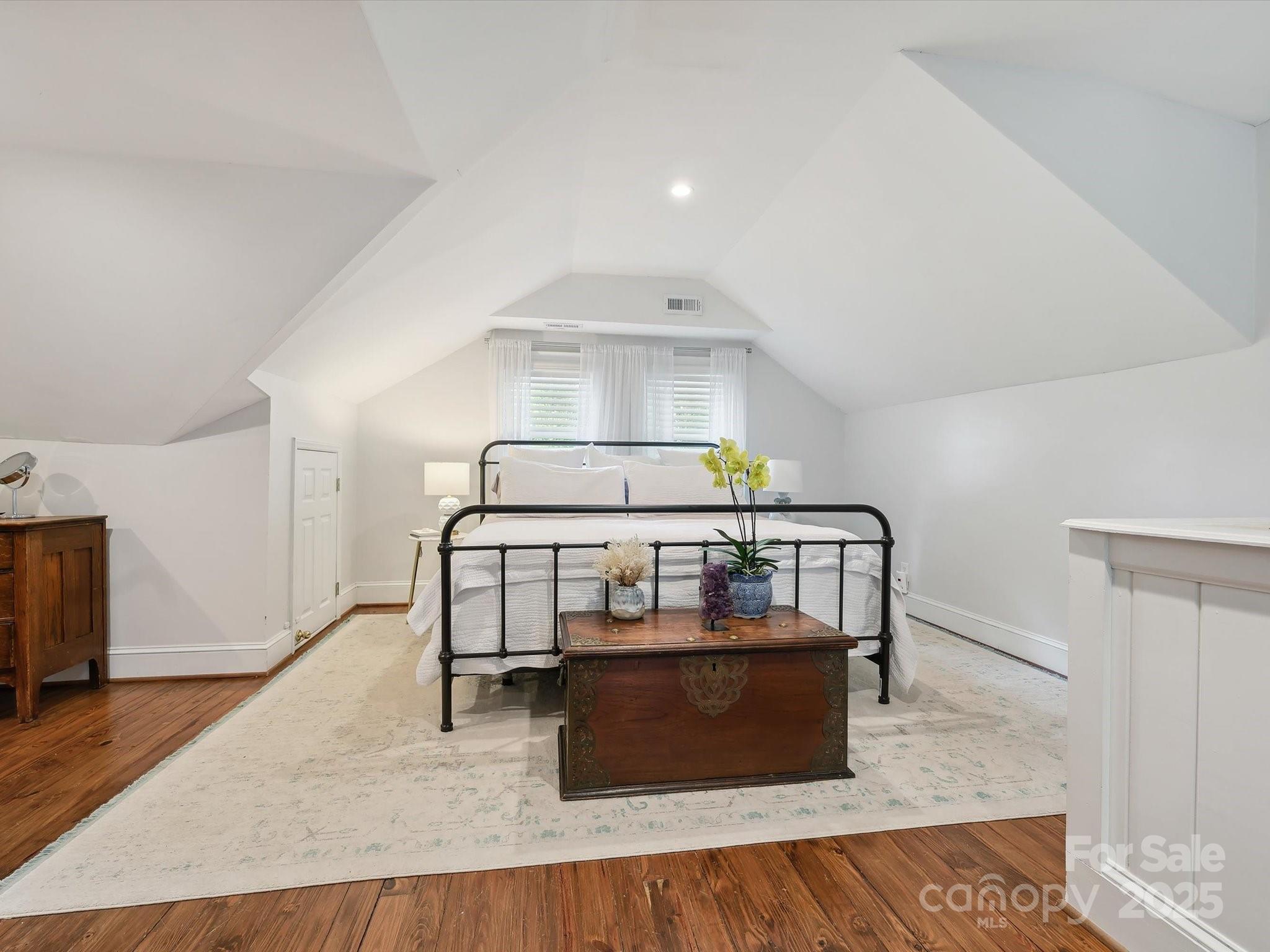 Commonwealth Park - Residential