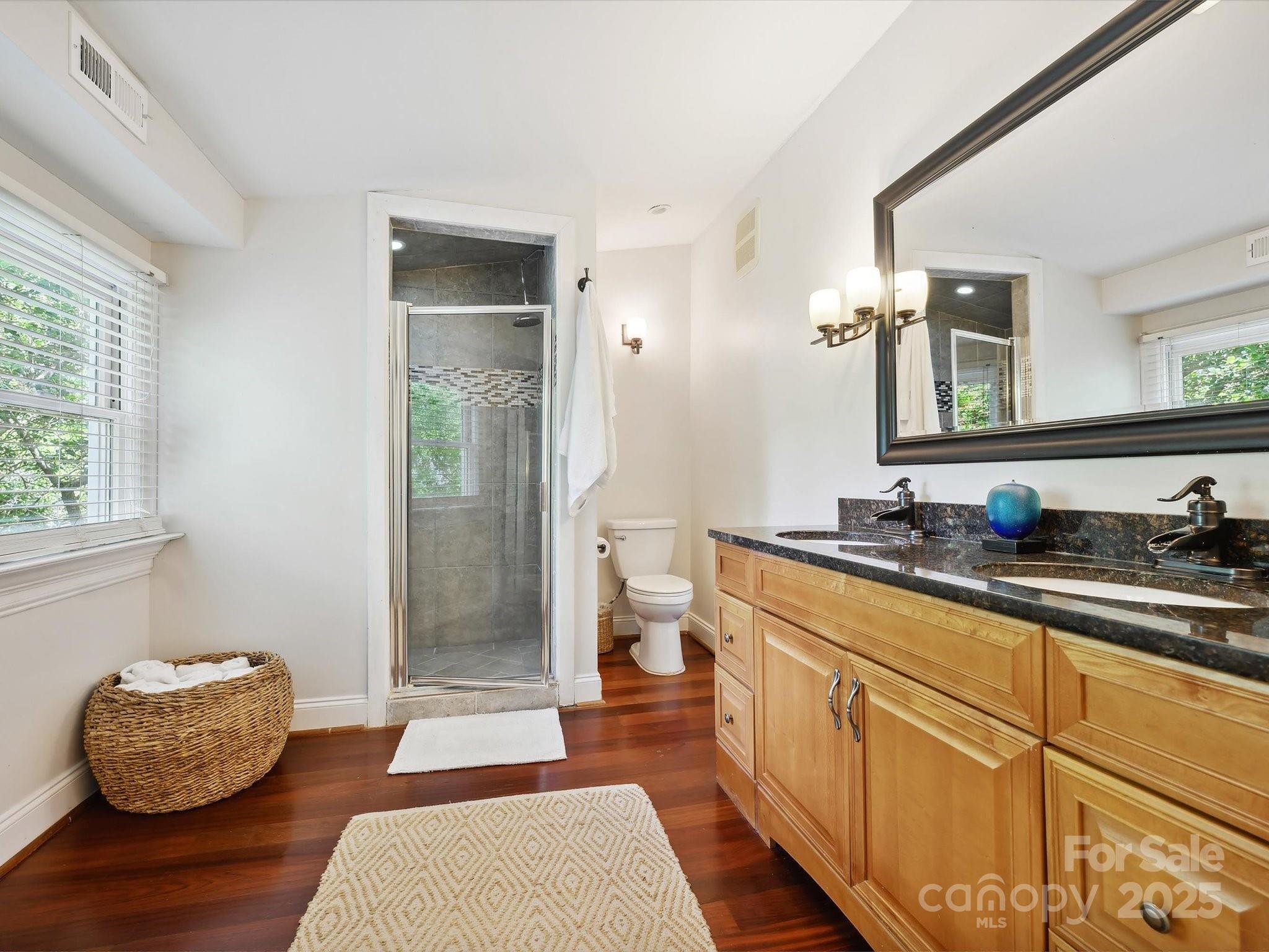 Commonwealth Park - Residential