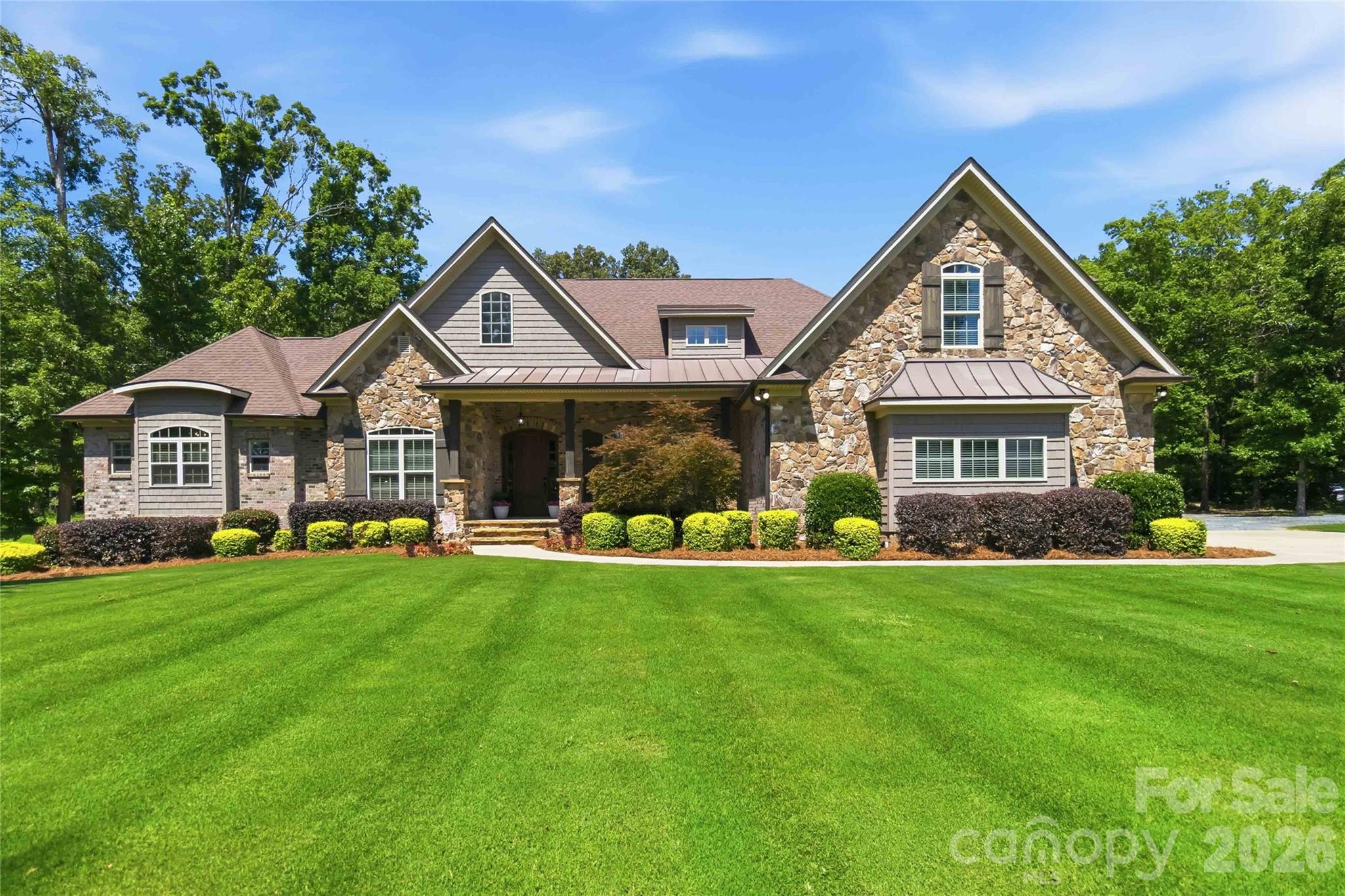 1017 Biggers Farm Court