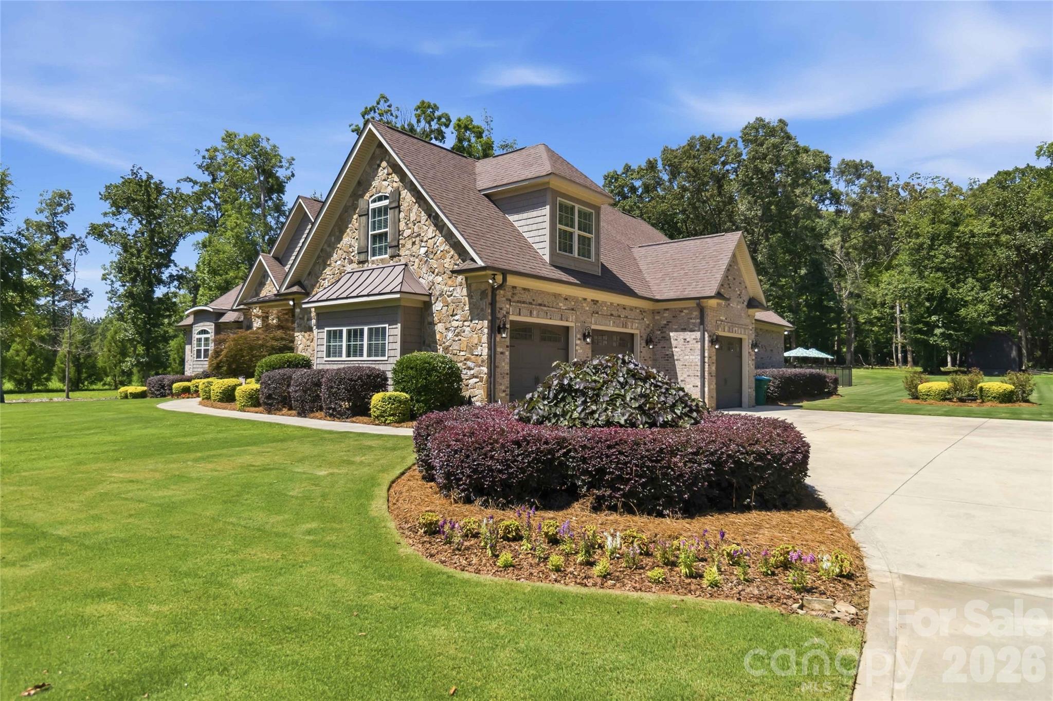 1017 Biggers Farm Court