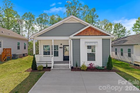 Photo of 130 Bellamy Road, Asheville, NC 28806 (MLS # 4370513)