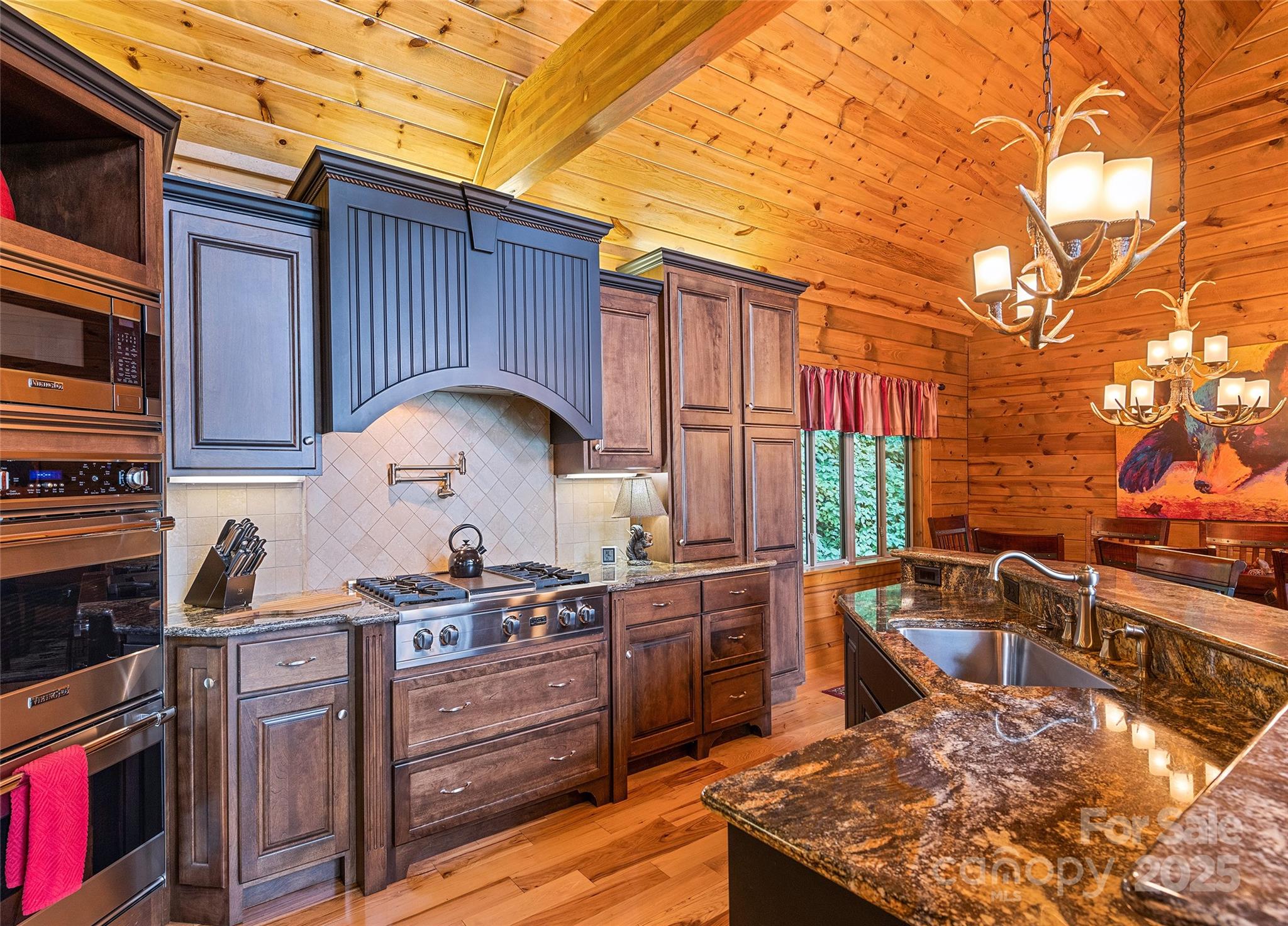 Smoky Mountain Retreat at Eagles Nest - Residential