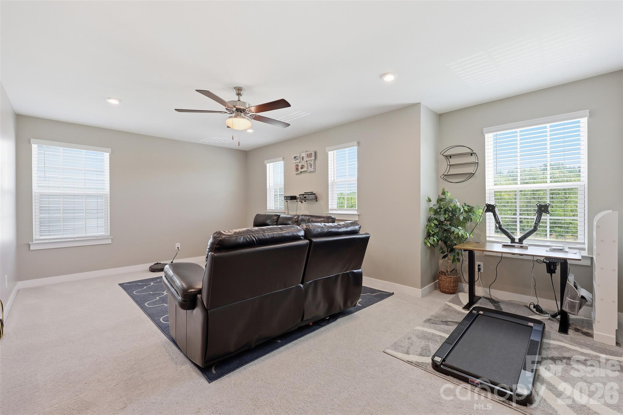 Holcomb Woods - Residential