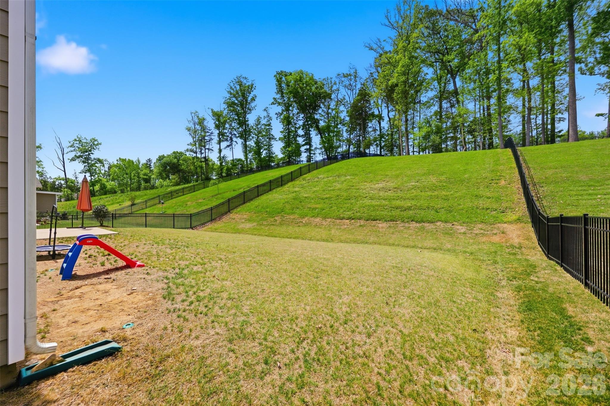 Holcomb Woods - Residential