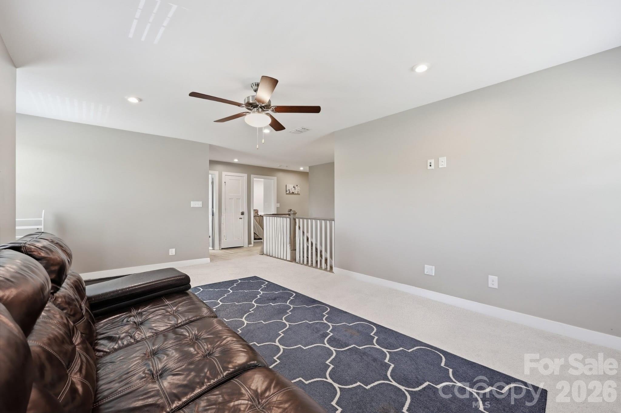 Holcomb Woods - Residential