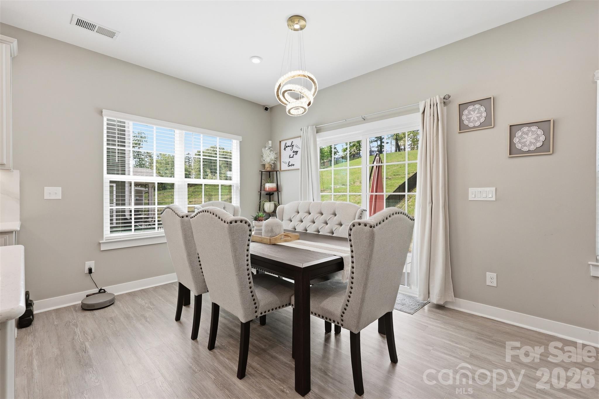 Holcomb Woods - Residential