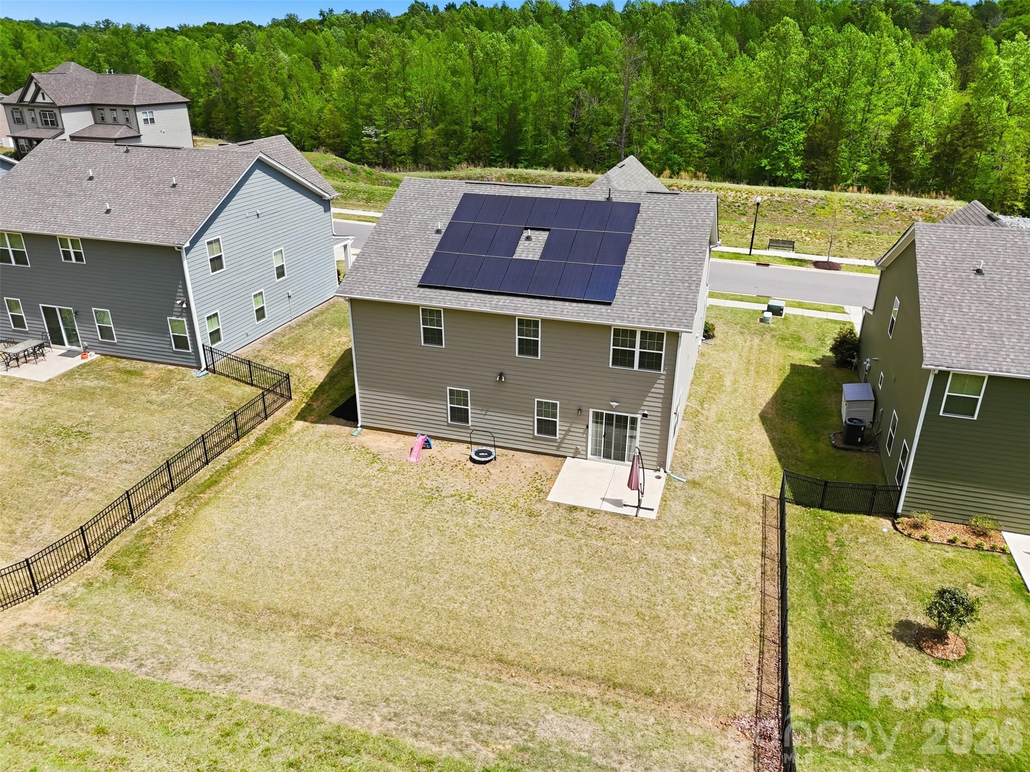 Holcomb Woods - Residential