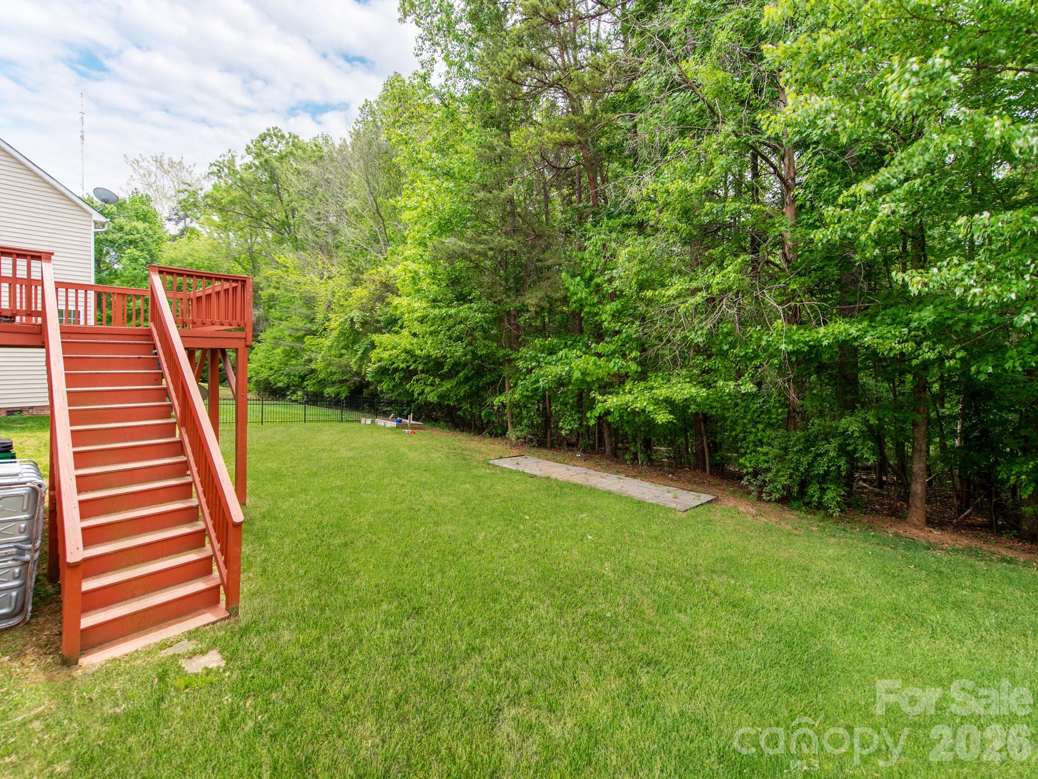 Old Stone Crossing - Residential
