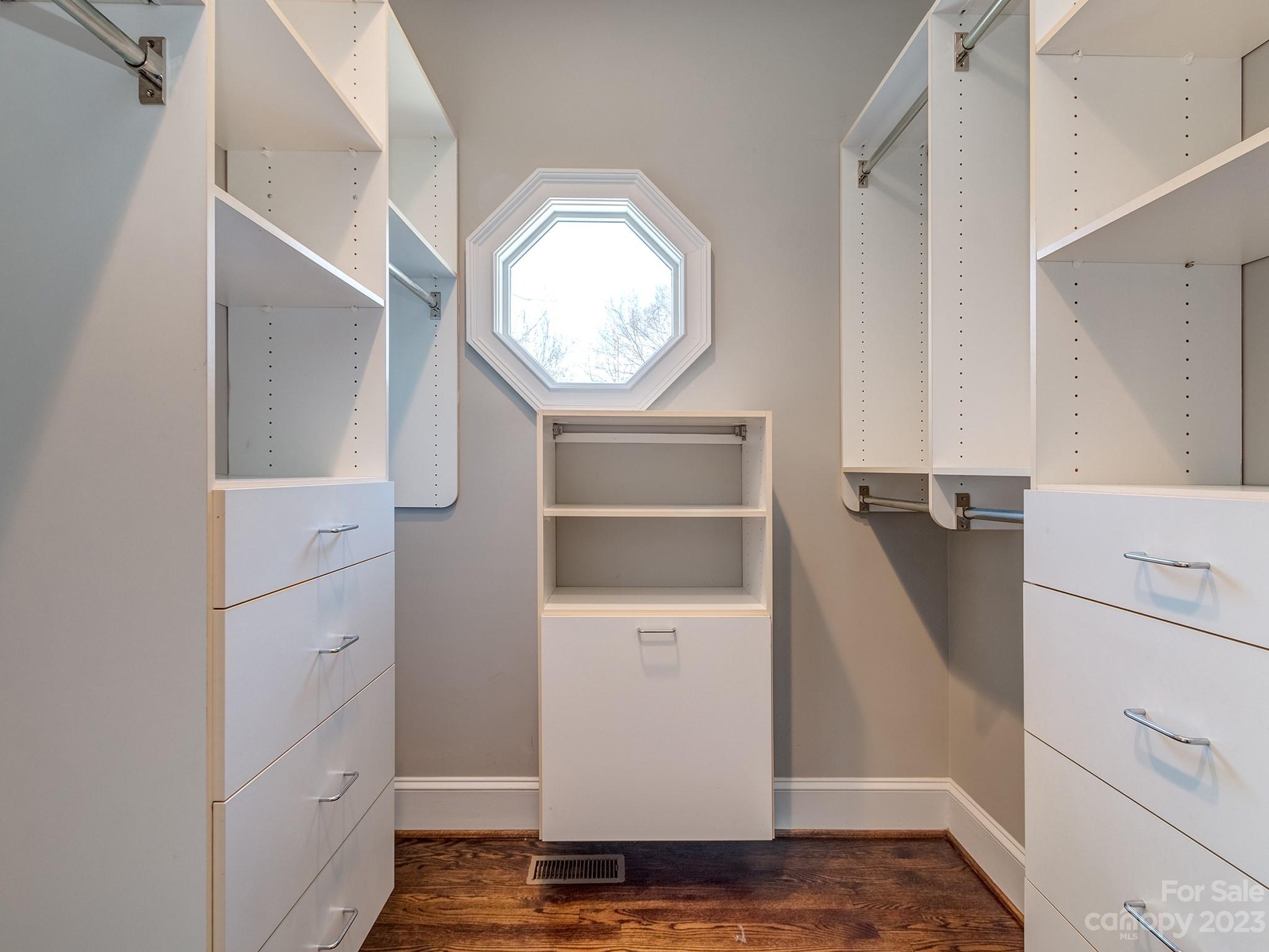 Giverny - Residential