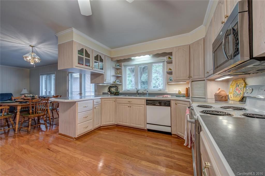 Roland Park - Residential