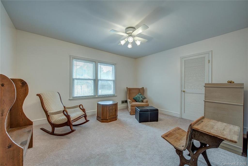 Roland Park - Residential