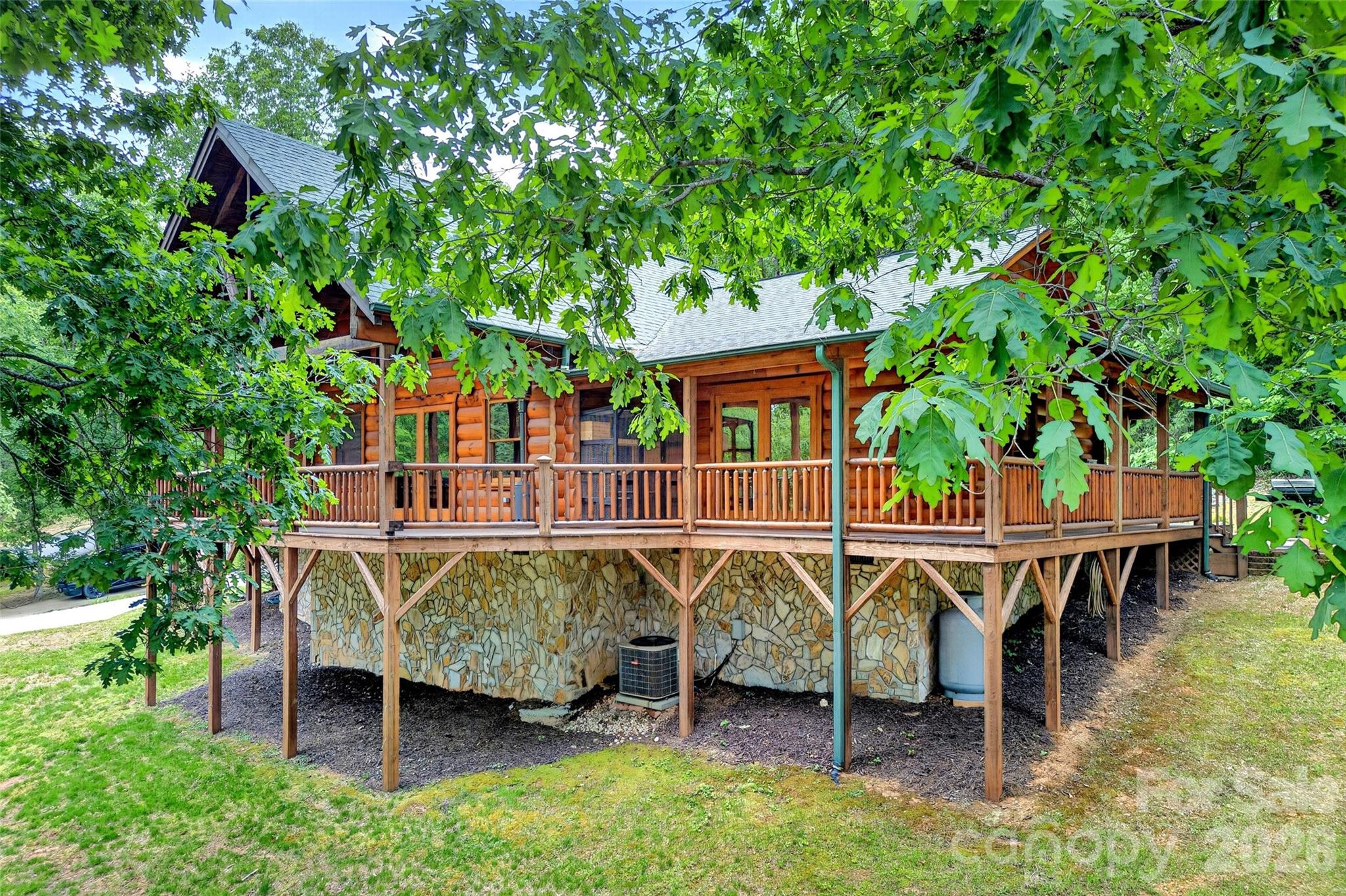 34 Waterfall Drive