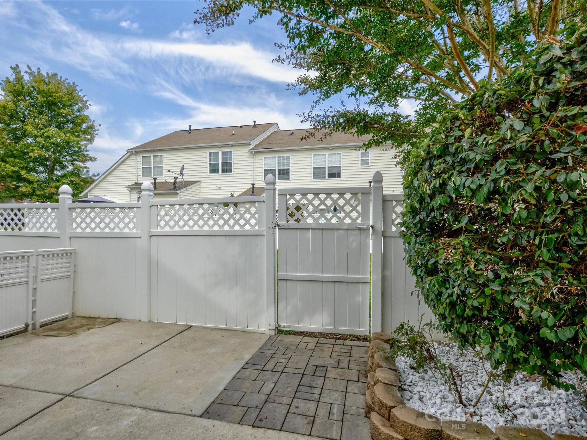 Fieldstone - Residential