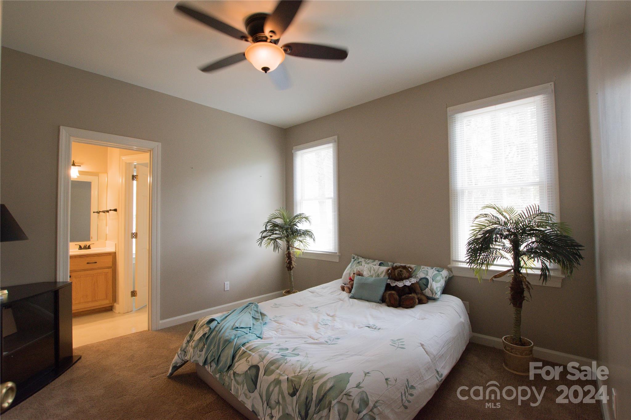 Royal Oaks - Residential