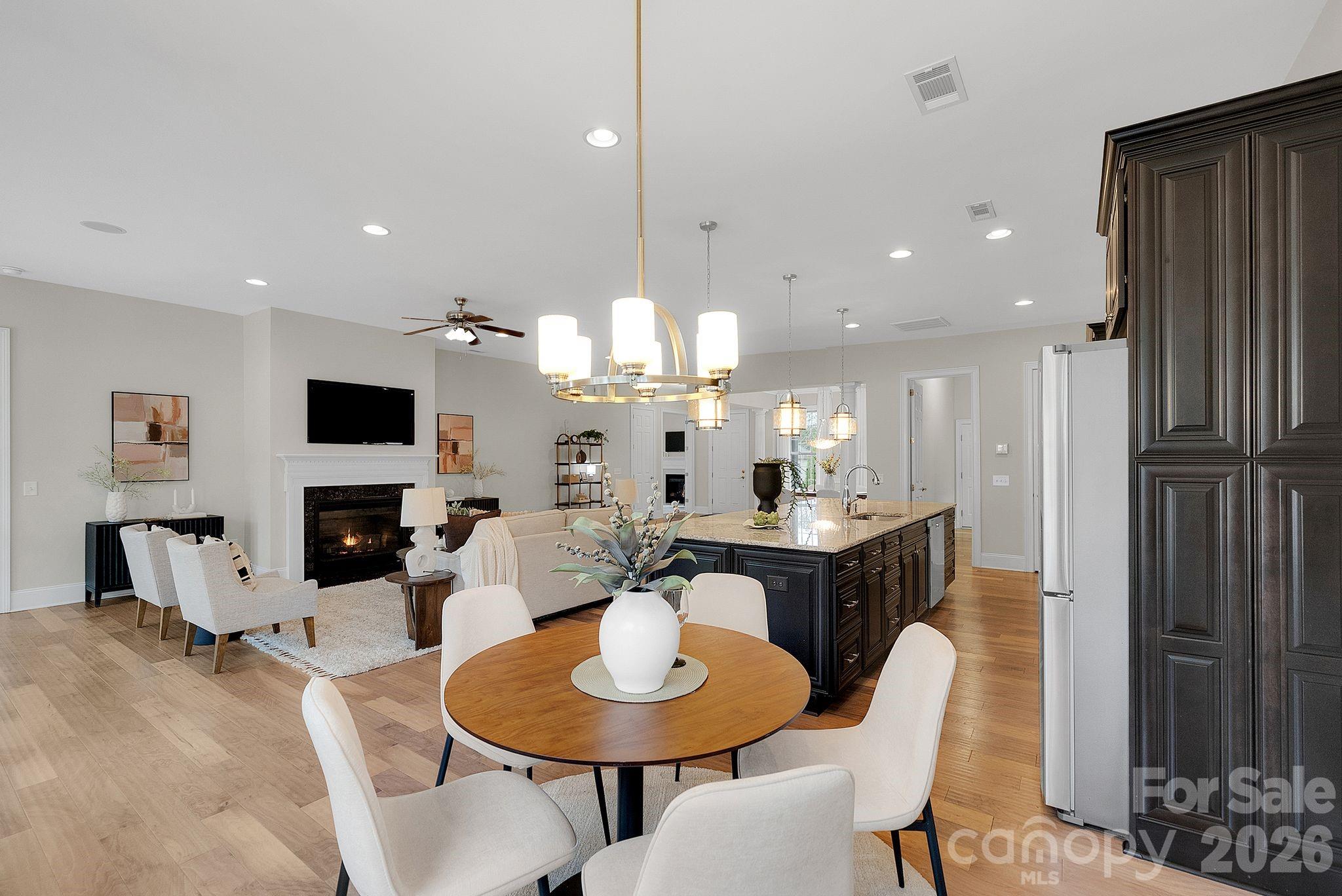 Regency at Palisades - Residential