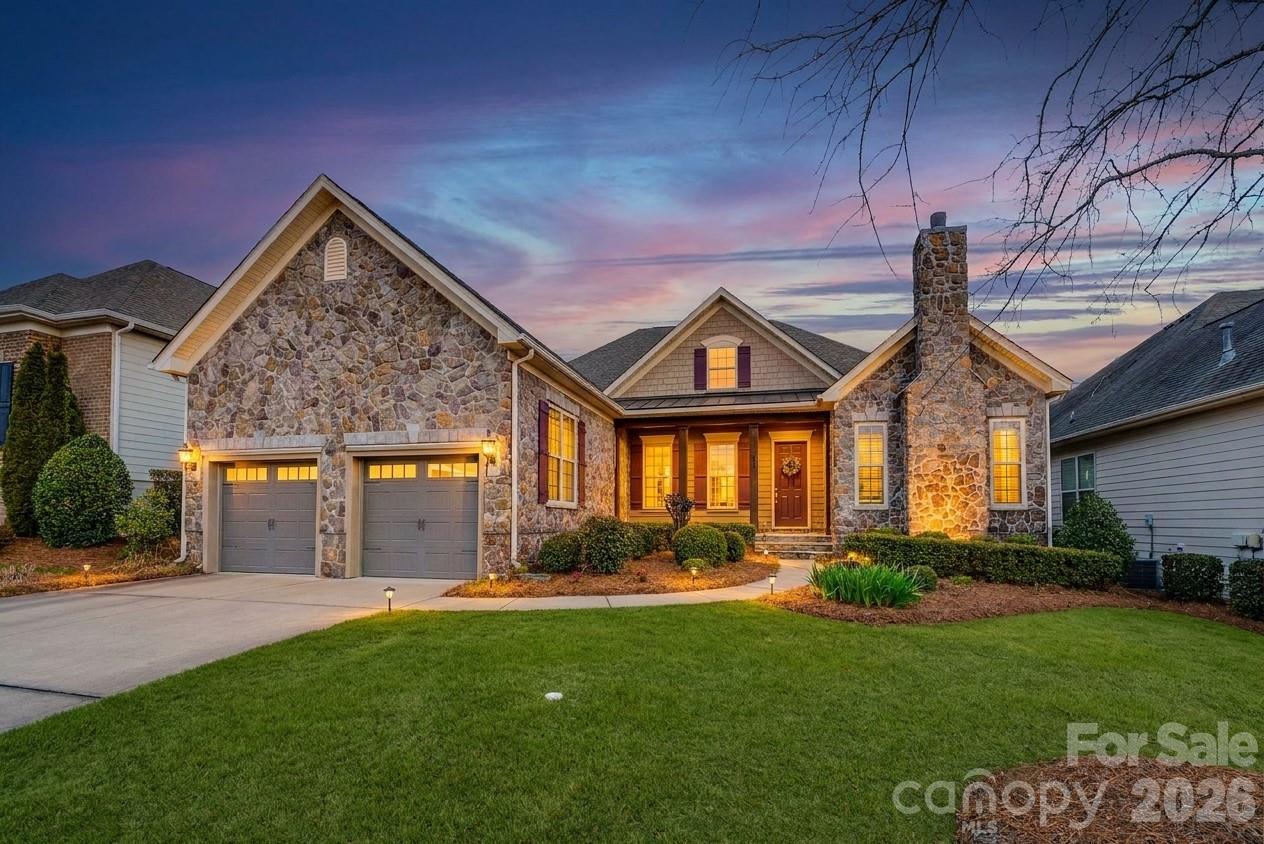 Regency at Palisades - Residential