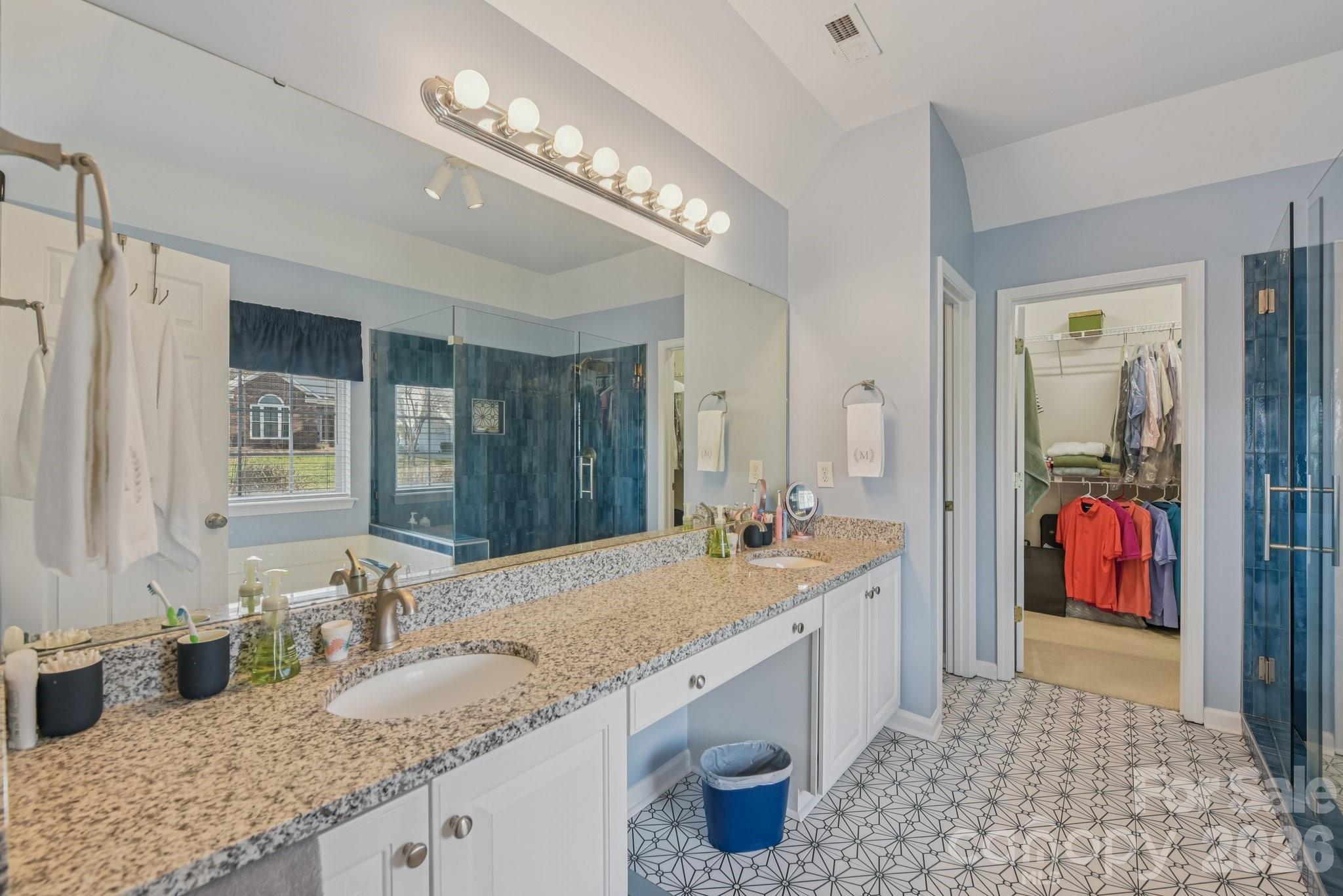 Gable Oaks - Residential