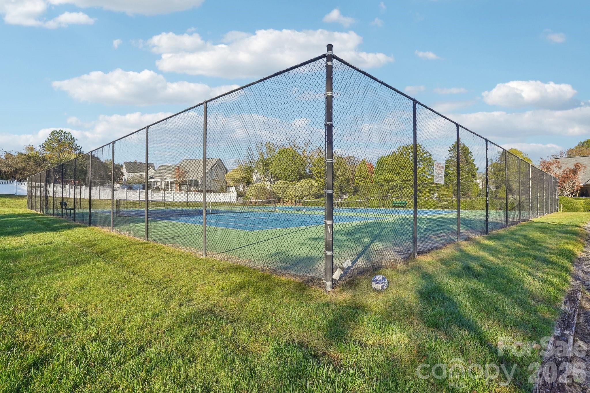 Gable Oaks - Residential