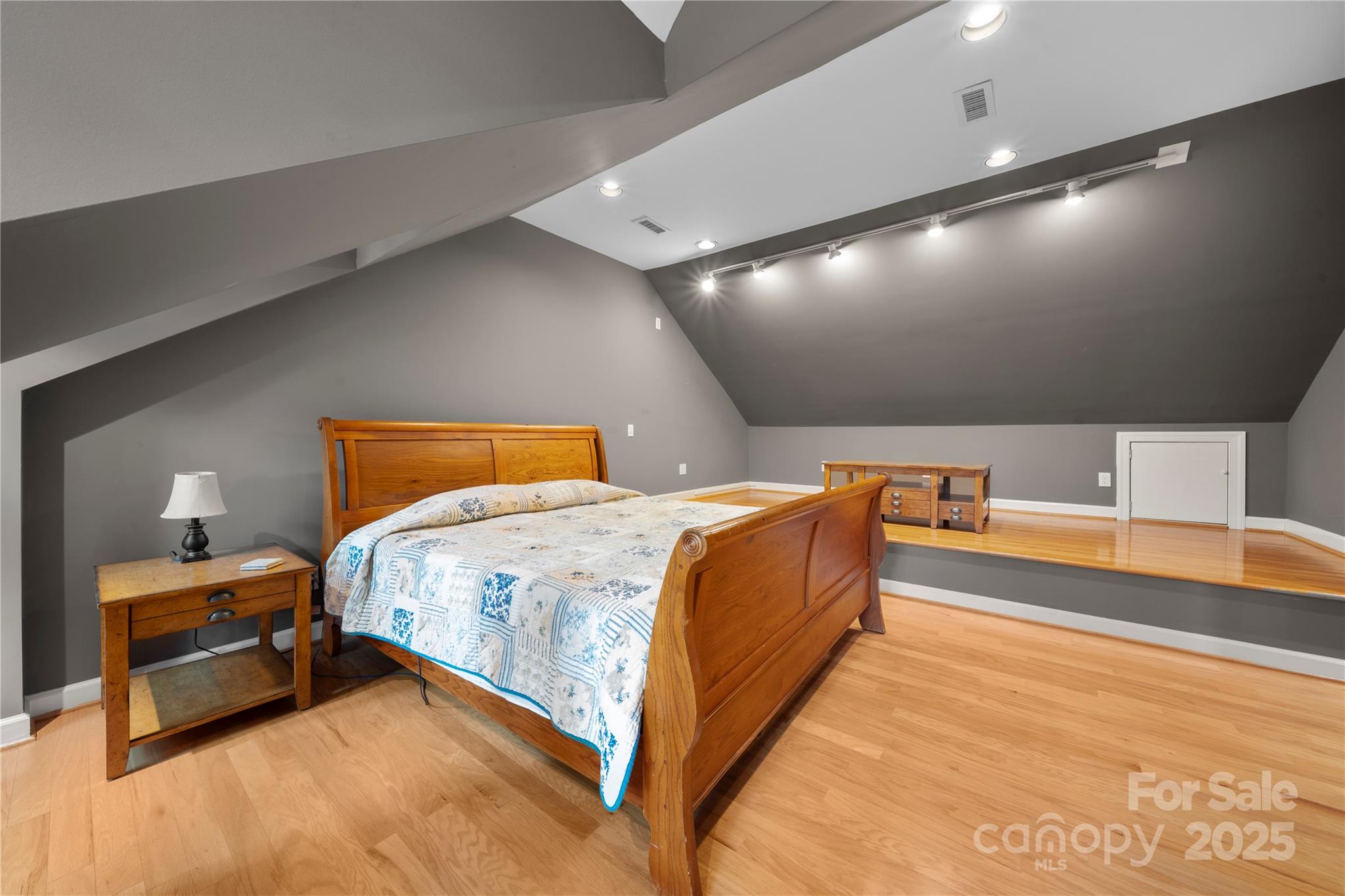 Benton Woods - Residential