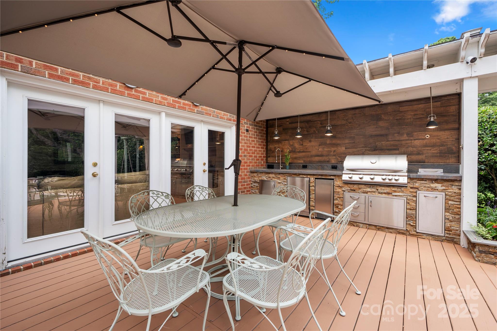 Benton Woods - Residential