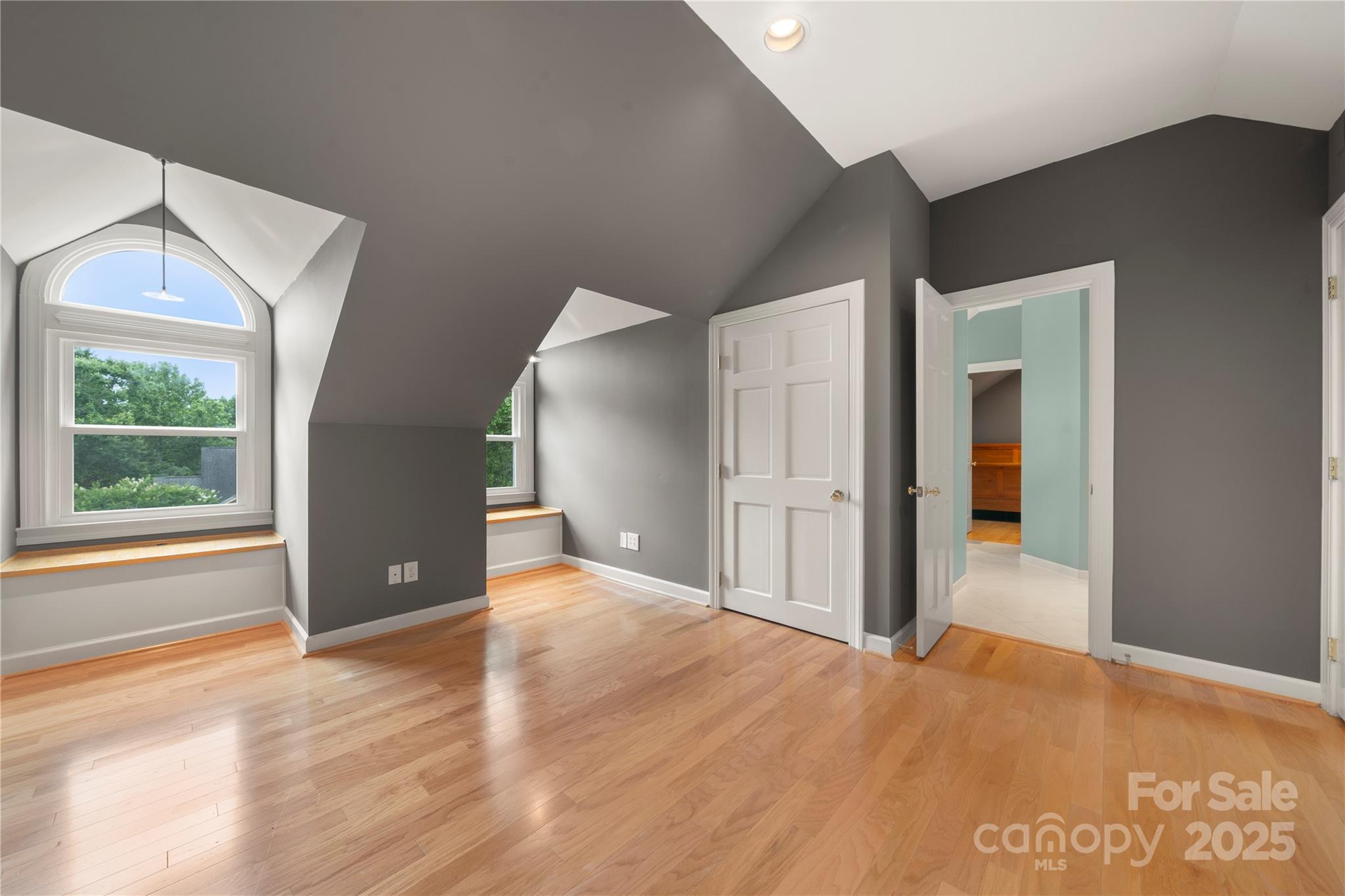 Benton Woods - Residential