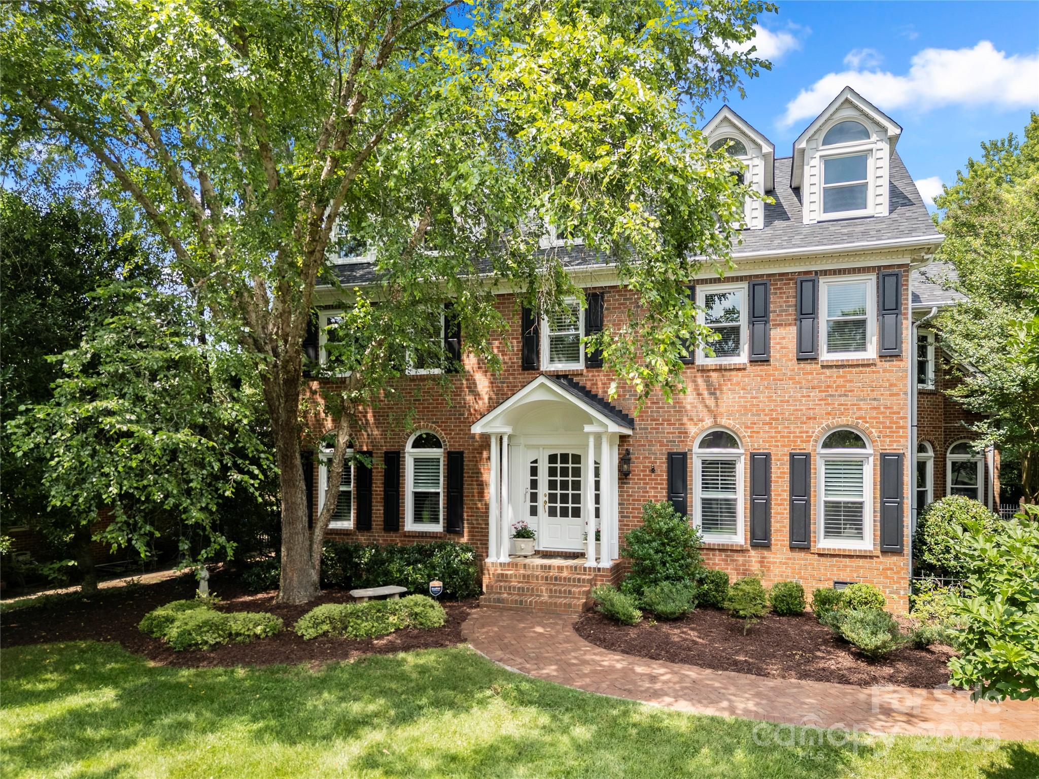 Benton Woods - Residential