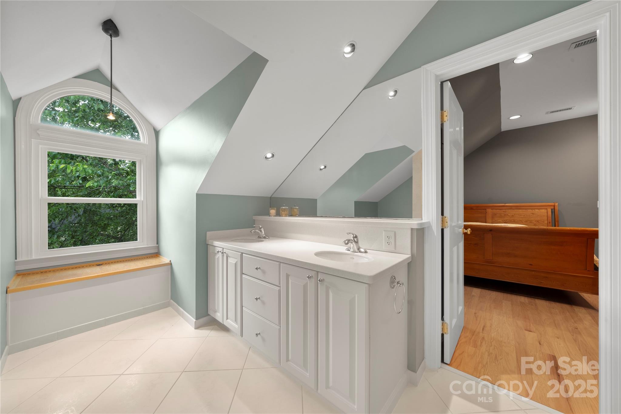 Benton Woods - Residential