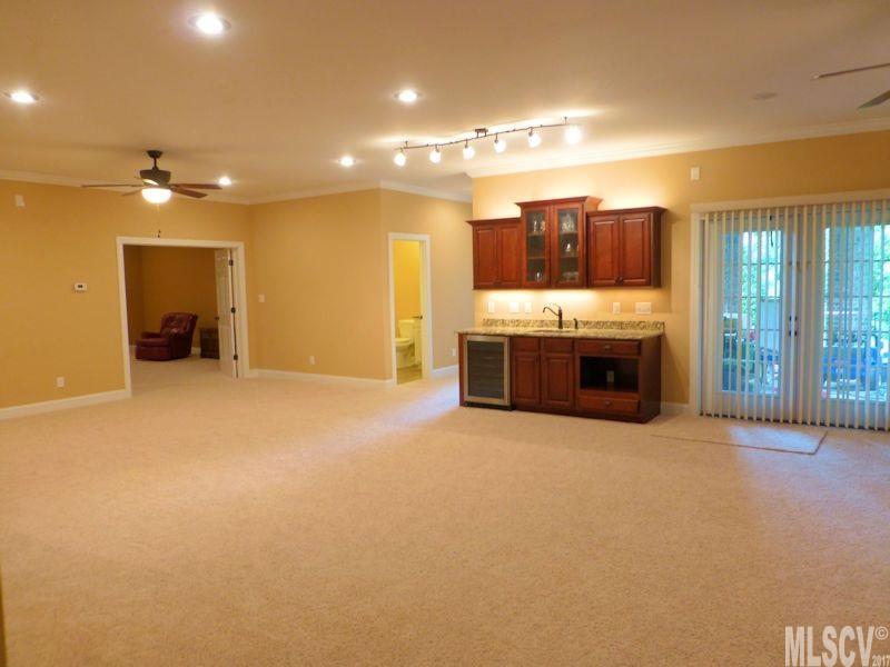 Moores Ferry - Residential