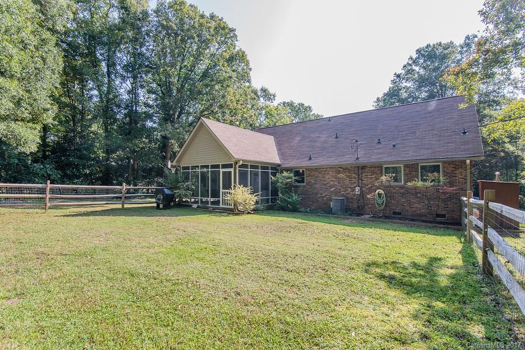 Country Club Estates - Residential