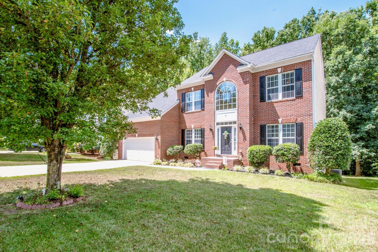 121 Crimson Orchard Drive