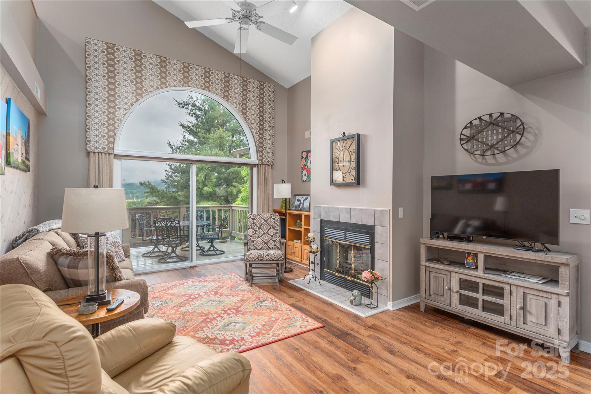 282 Skylark Lane