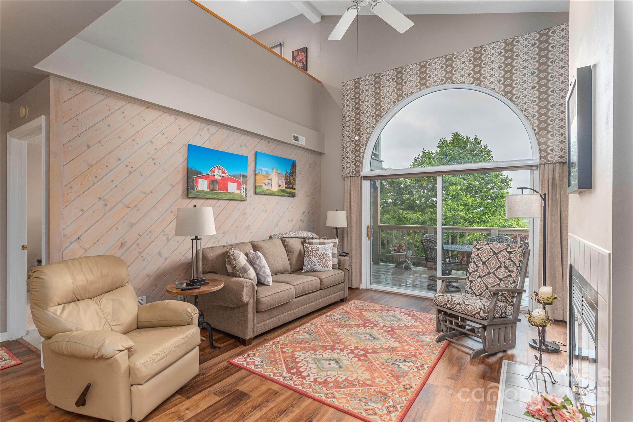 282 Skylark Lane