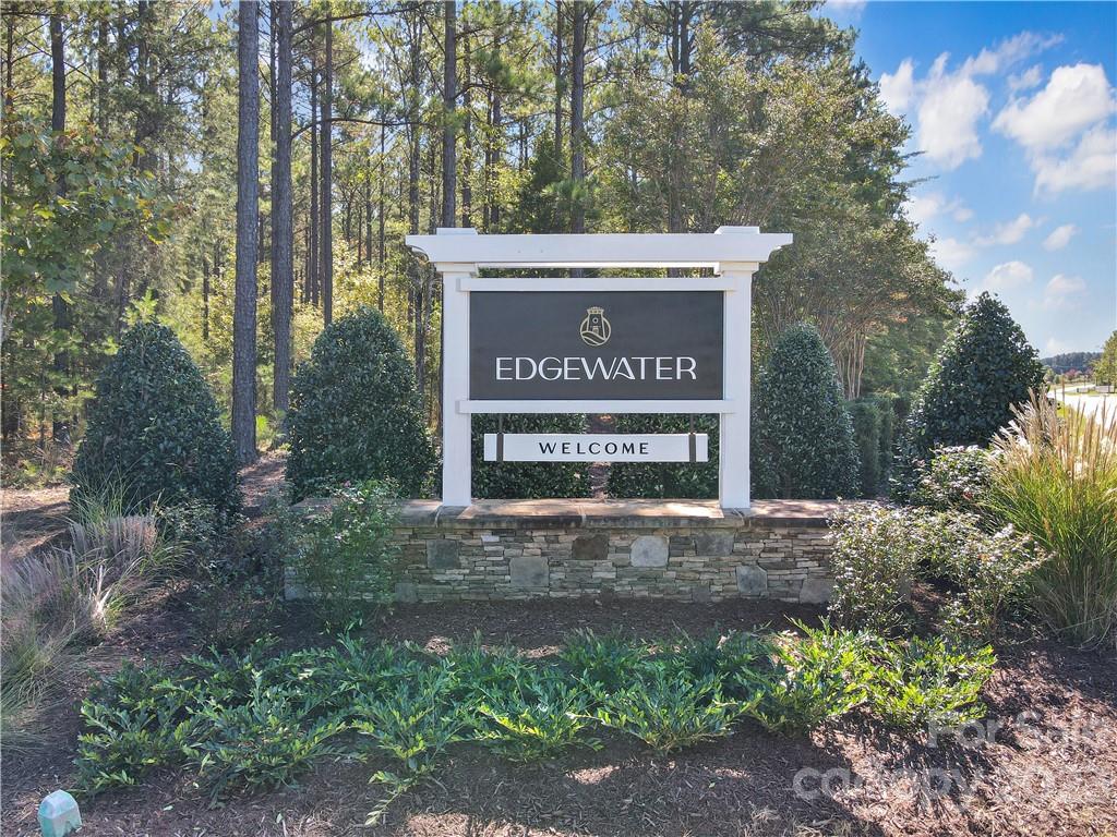 Edgewater - Land