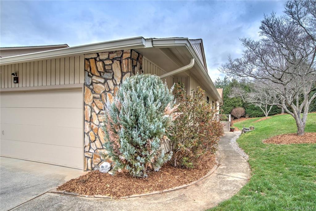 Deerwood - Residential