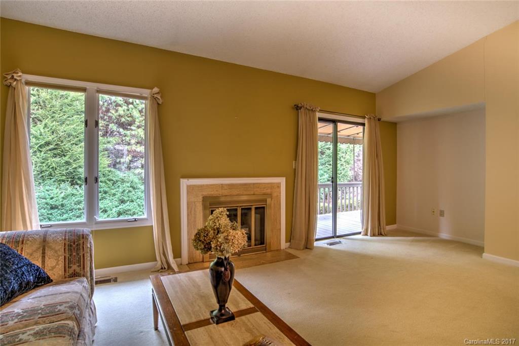 Deerwood - Residential
