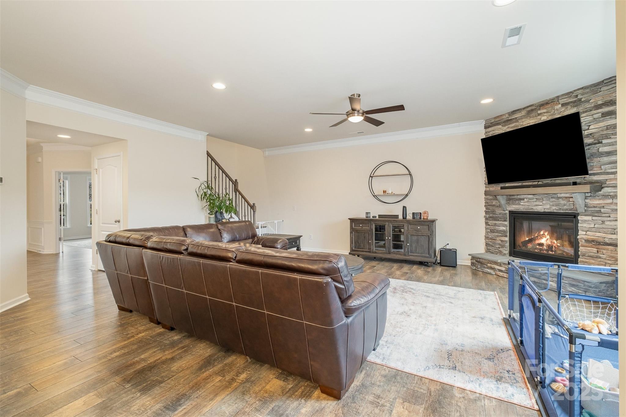 Queensbridge - Residential