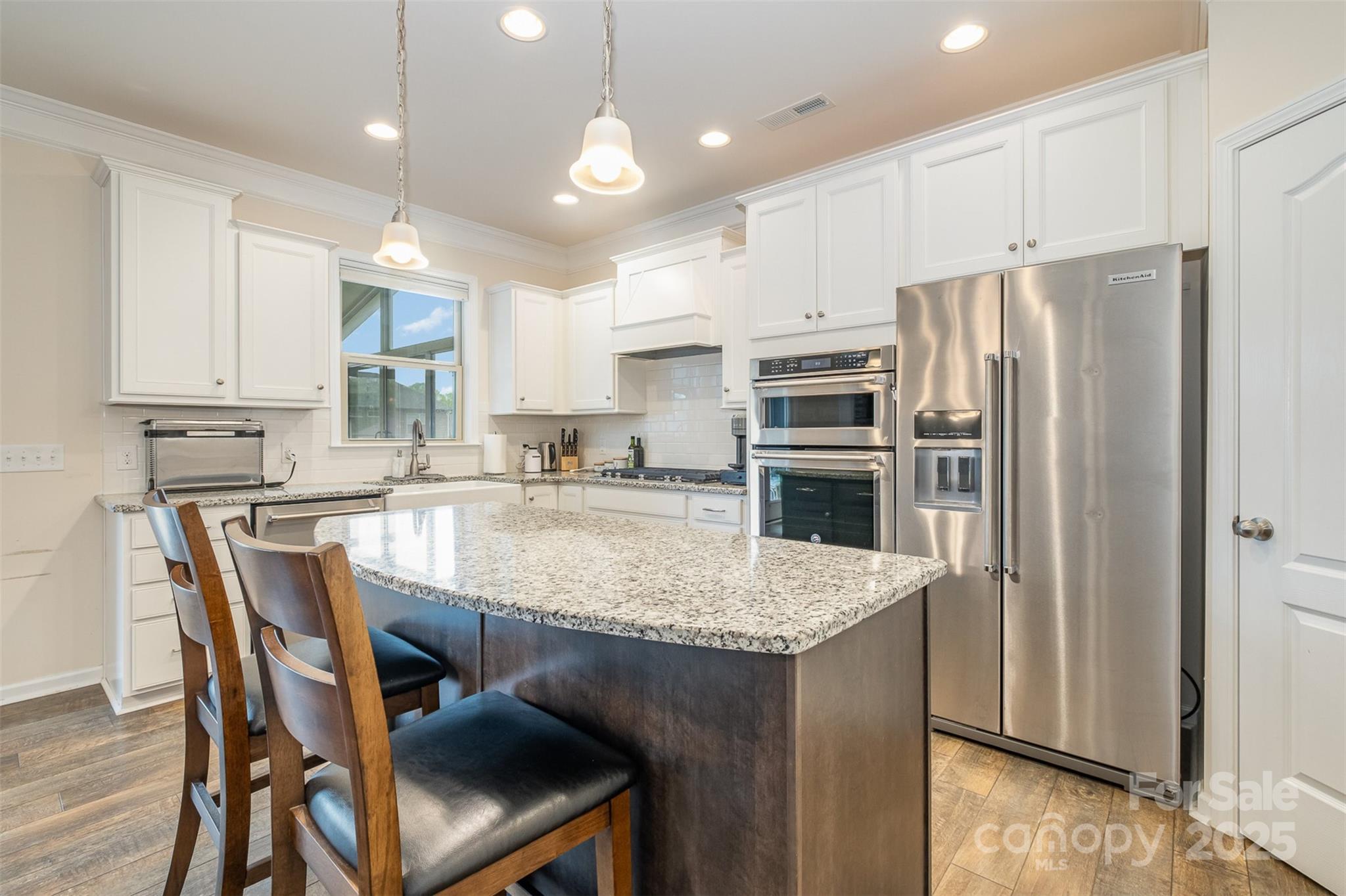 Queensbridge - Residential