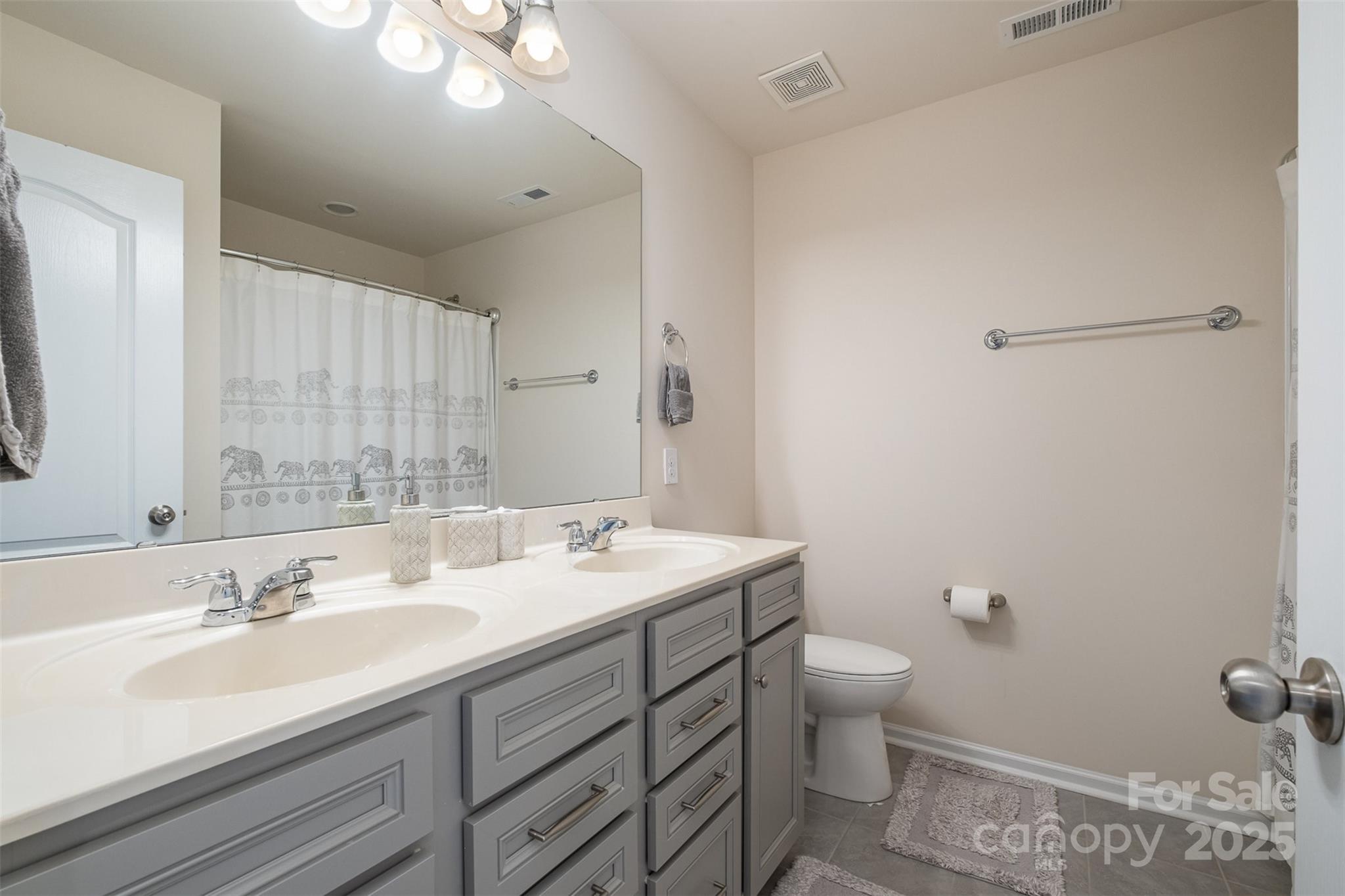 Queensbridge - Residential