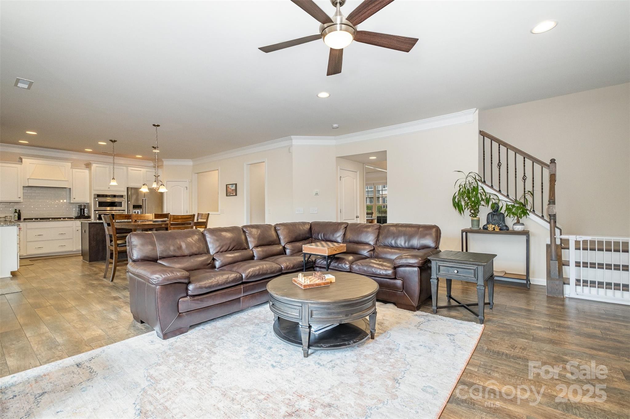 Queensbridge - Residential